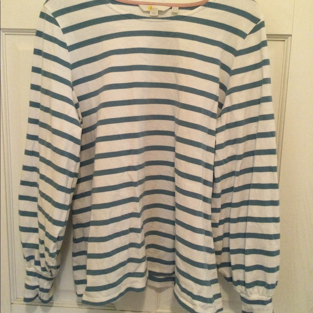 Womens Boden striped top with fun puffy sleeves and fitted wrists